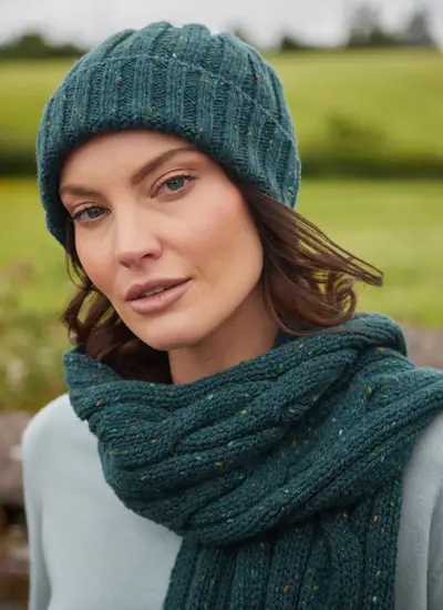 Fisherman Donegal Fleck Ribbed Beanie in Scotts Pine 